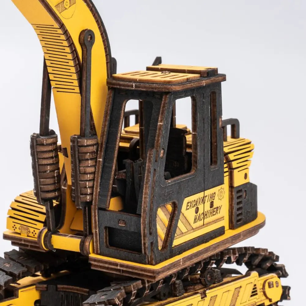 Excavator 3D de construit, puzzle din lemn premium, ideal pentru cadou sau decor tehnic de birou