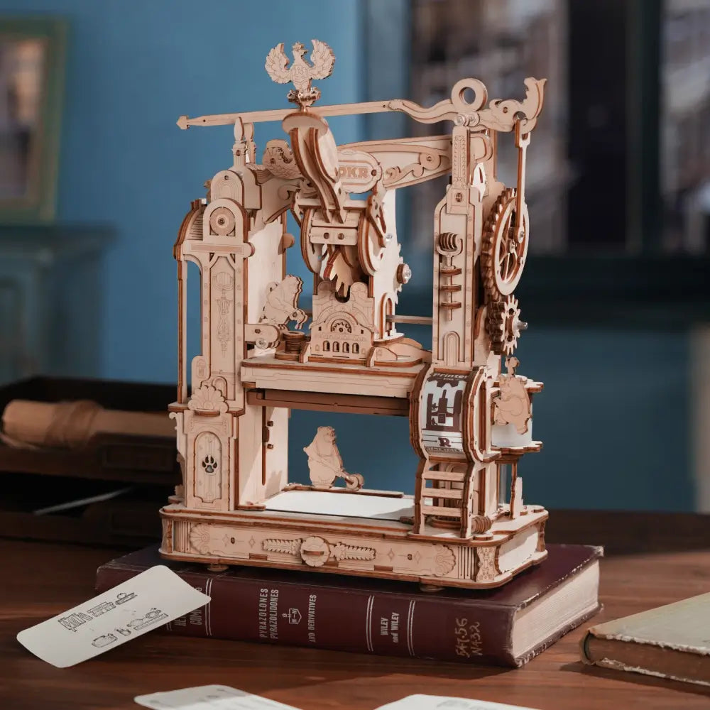 Puzzle mecanic 3D din lemn detaliu al mecanismului functional de tiparire