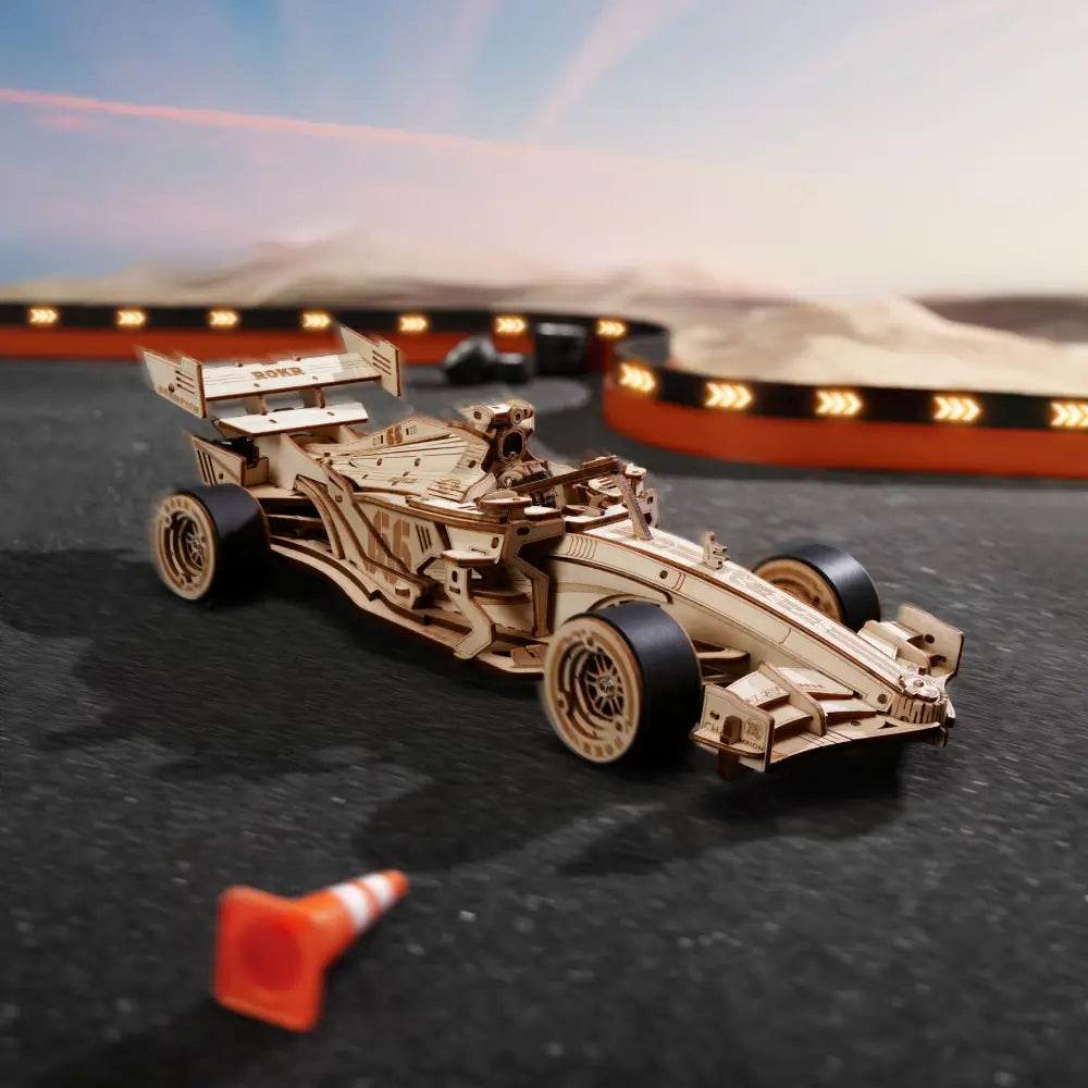 Puzzle 3D Formula 1 din lemn masina de curse din lemn pentru pasionatii de motorsport Sofiart