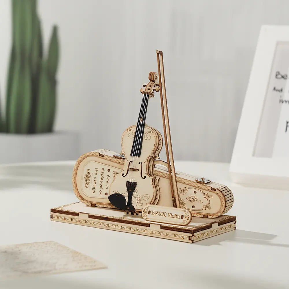 Model puzzle 3D Vioara Capriccio Rokr din lemn complet asamblat si detaliat